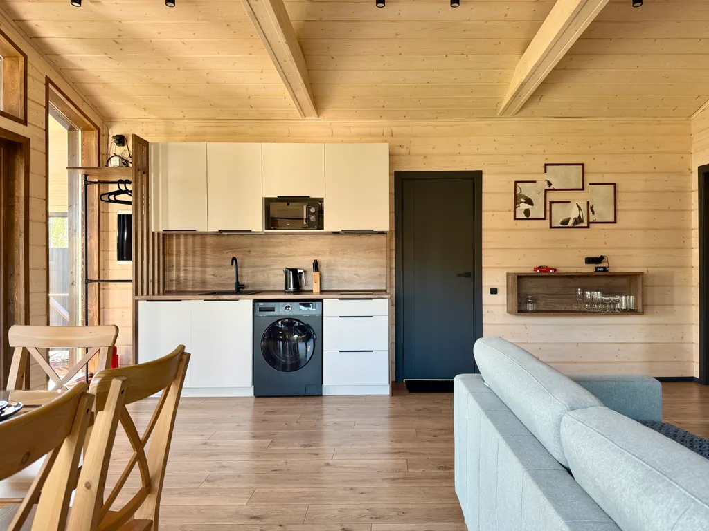 Уютный дом с чаном