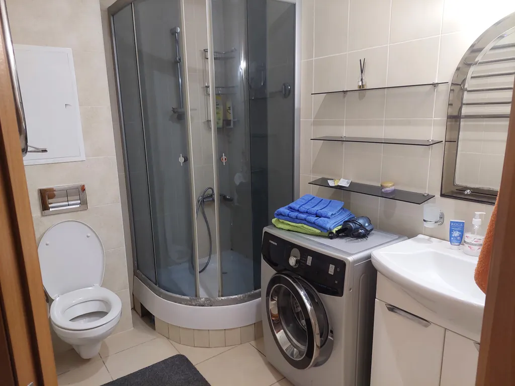 Уютная чистая 2-комнатная студия недалеко от центра