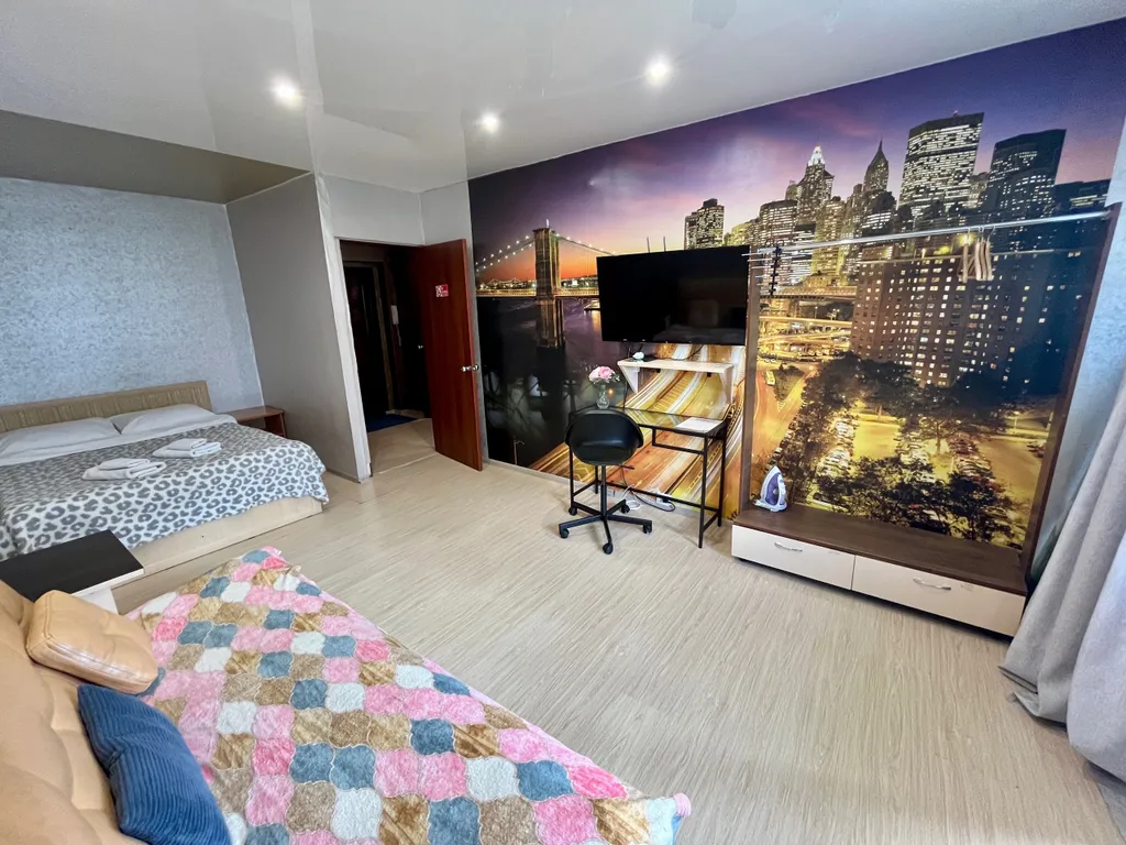 Однокомнатная люкс класса в районе ДК Металлургов