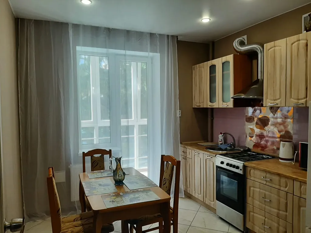 2-х комнатная квартира у Янтарь холла