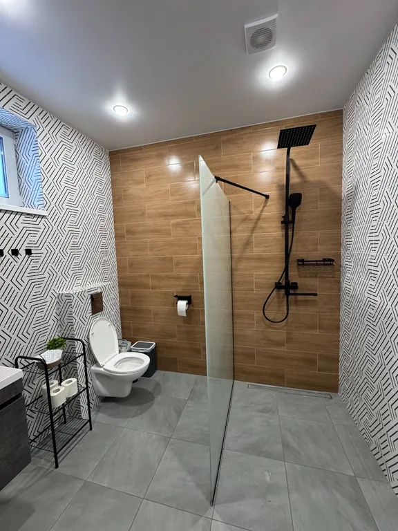 Коттедж Новый Коттедж с видом на лес и в трех минутах от изумрудного карьера — Мга