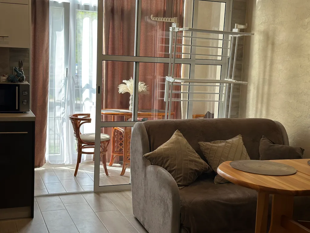 Студия у озера