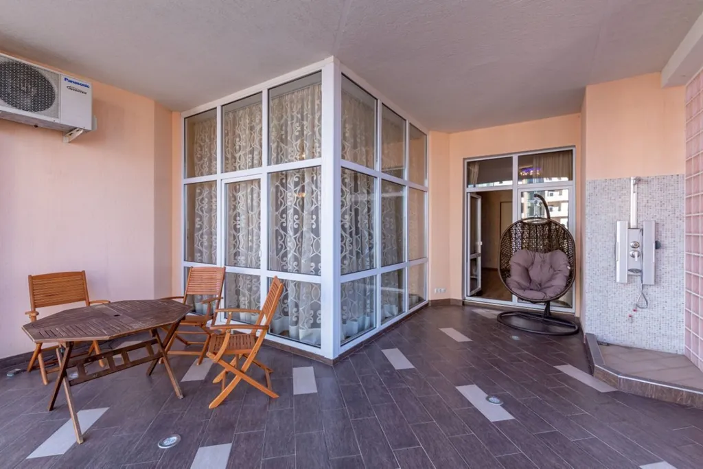 Квартира на первой береговой линии