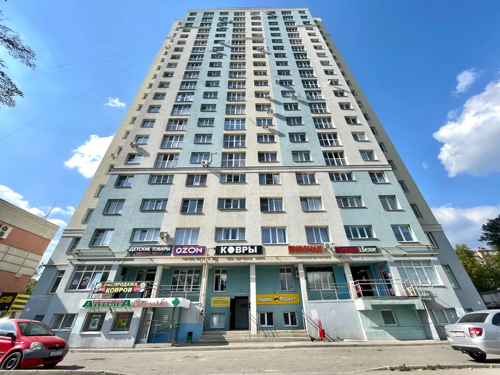 Большая однокомнатная квартира в доме с закрытой территорией