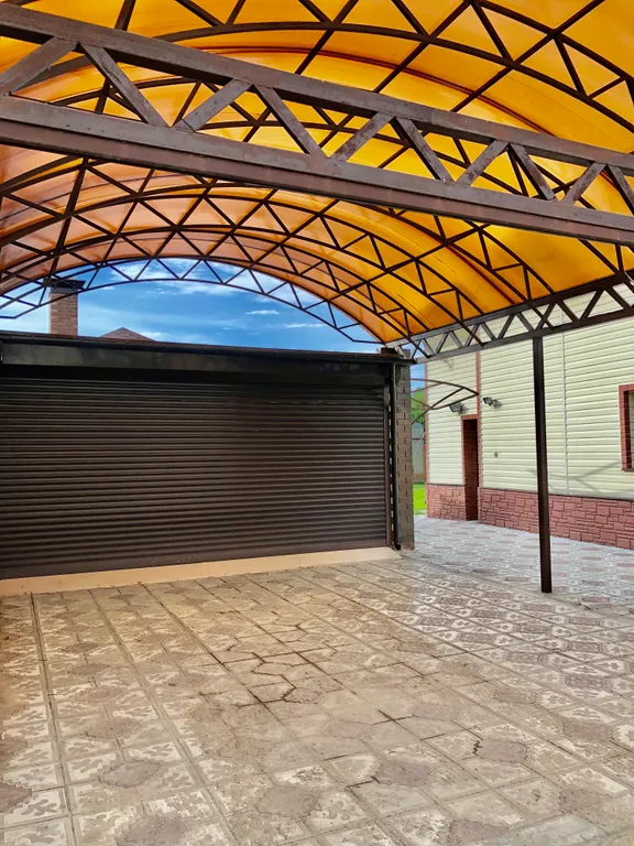 6-комнатный Дом