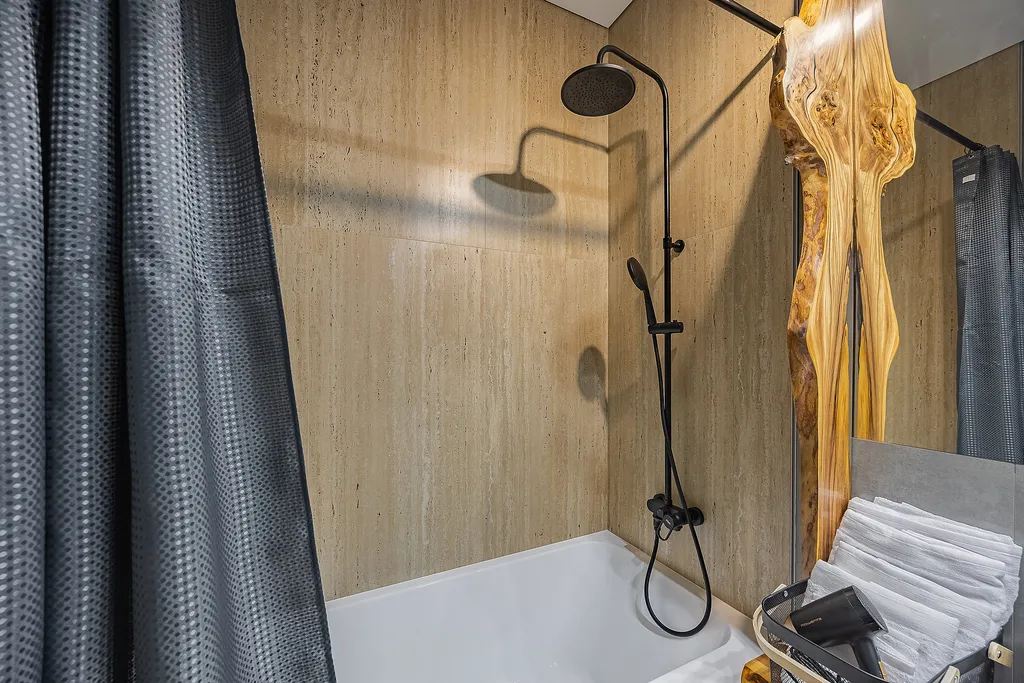 Просторная студия в центре