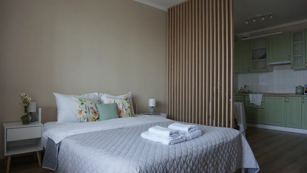 Студия с роскошными закатами