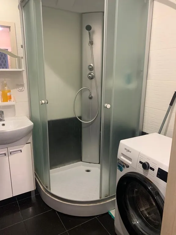 Комфортная двухкомнатная квартира рядом с парком