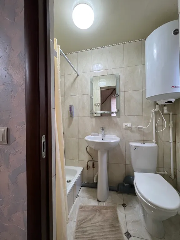 Просторная комната со всеми удобствами