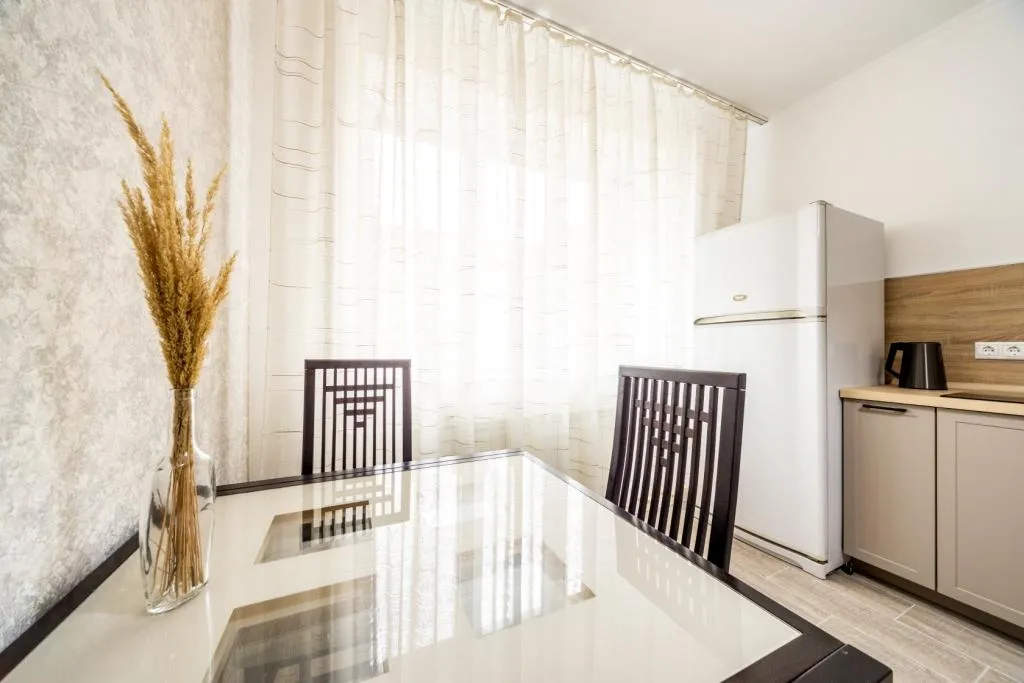 Просторная квартира со свежим ремонтом на Взлетке