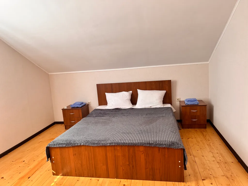 6-комнатный Дом