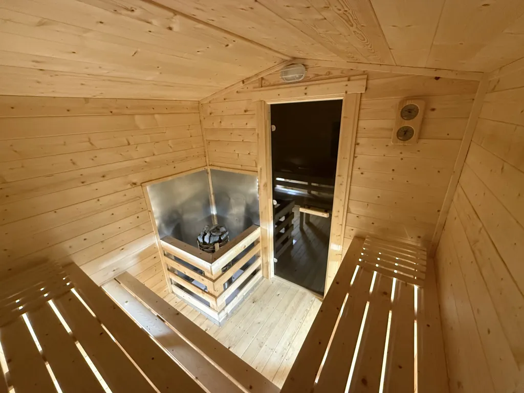 Коттедж Уютный коттедж с сауной в 30 минутах от города — Проба