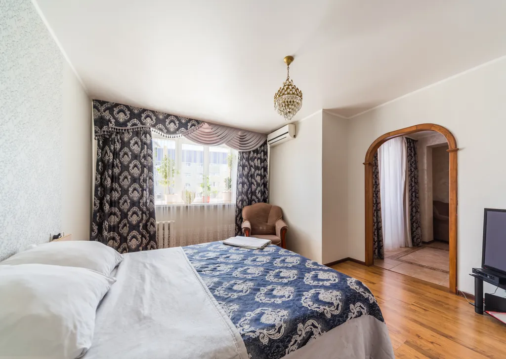 Уютная квартира в центре города — аренда посуточно в Энгельс