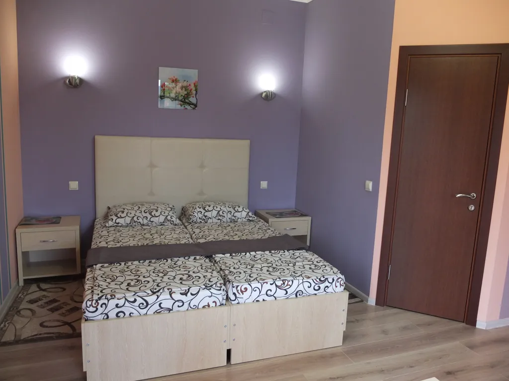 Полулюкс для 2х человек с ребёнком и видом на море