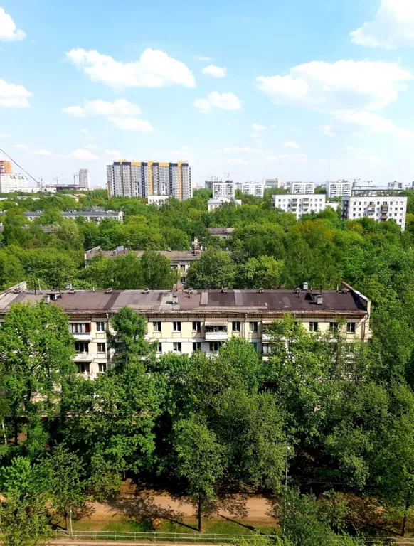 Тихая комната в трёхкомнатной квартире