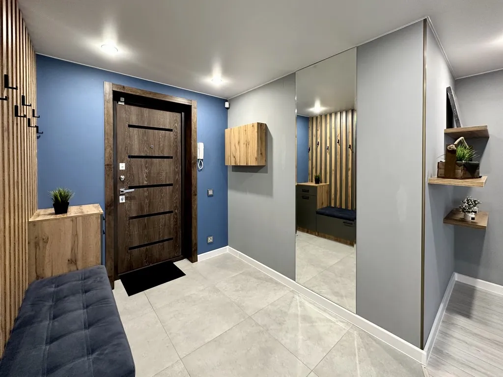 Просторная дизайнерская евродвушка в центре