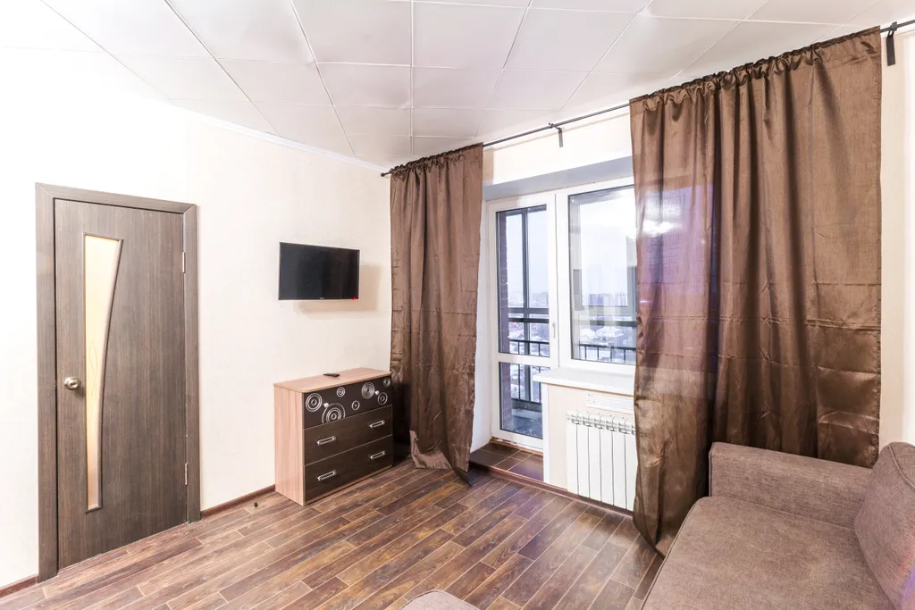 Квартира Уютная квартира возле Центра единоборств — Омск