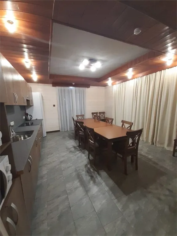 7-комнатный Дом