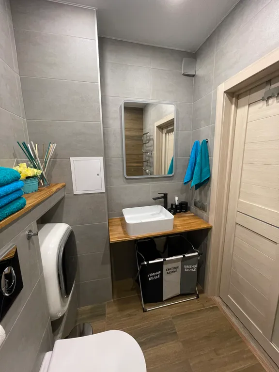 Бирюзовая Квартира на Аксакова