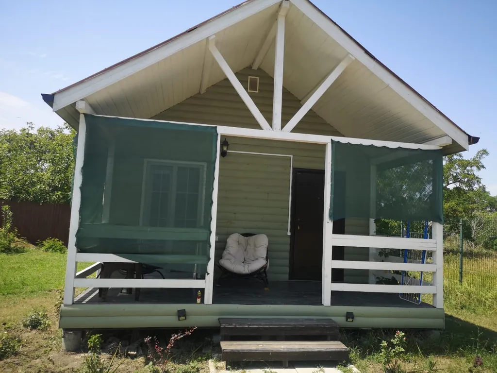 Домик-студия на море