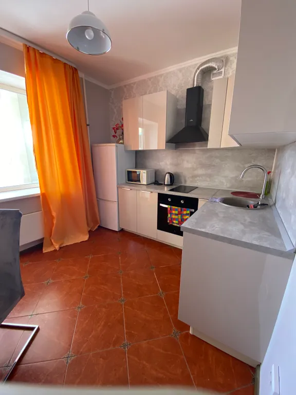 Апартаменты возле МНТК Федорова