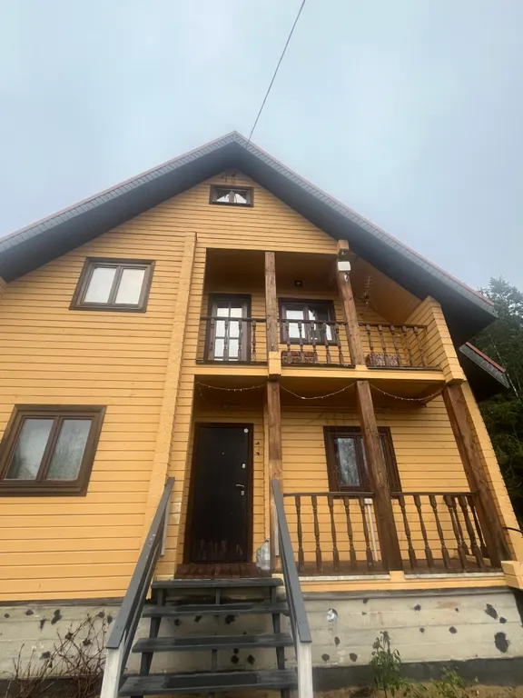 Дом для отдыха на лесной опушке с баней