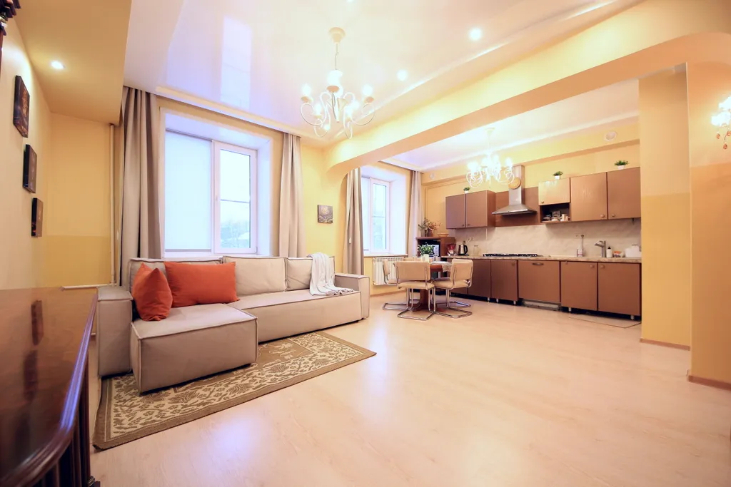 Квартира Квартира в центре с высокими потолками — Ярославль