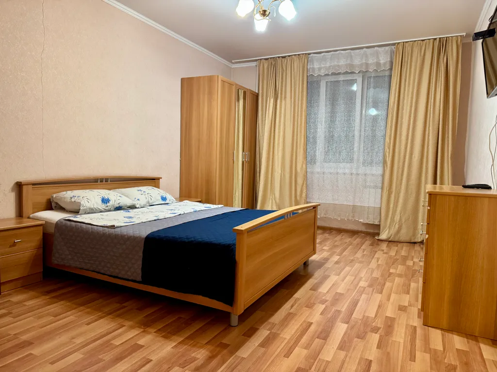 Квартира Двухкомнатные апартаменты в центре города — аренда посуточно в Орёл