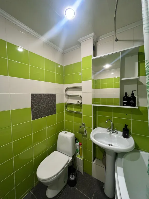 Комфортабельная и просторная квартира в центре города, после ремонта.