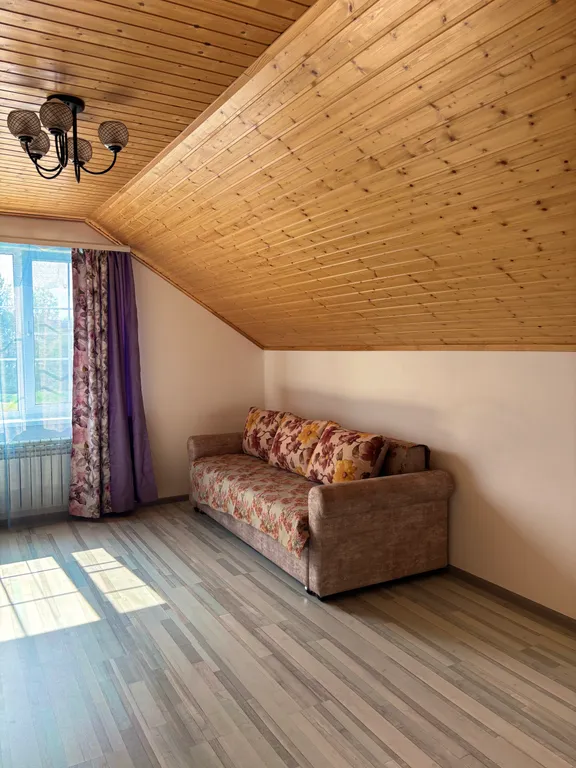 6-комнатный Дом