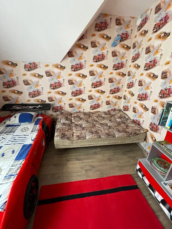 Уютный дом с дизайнерским ремонтом