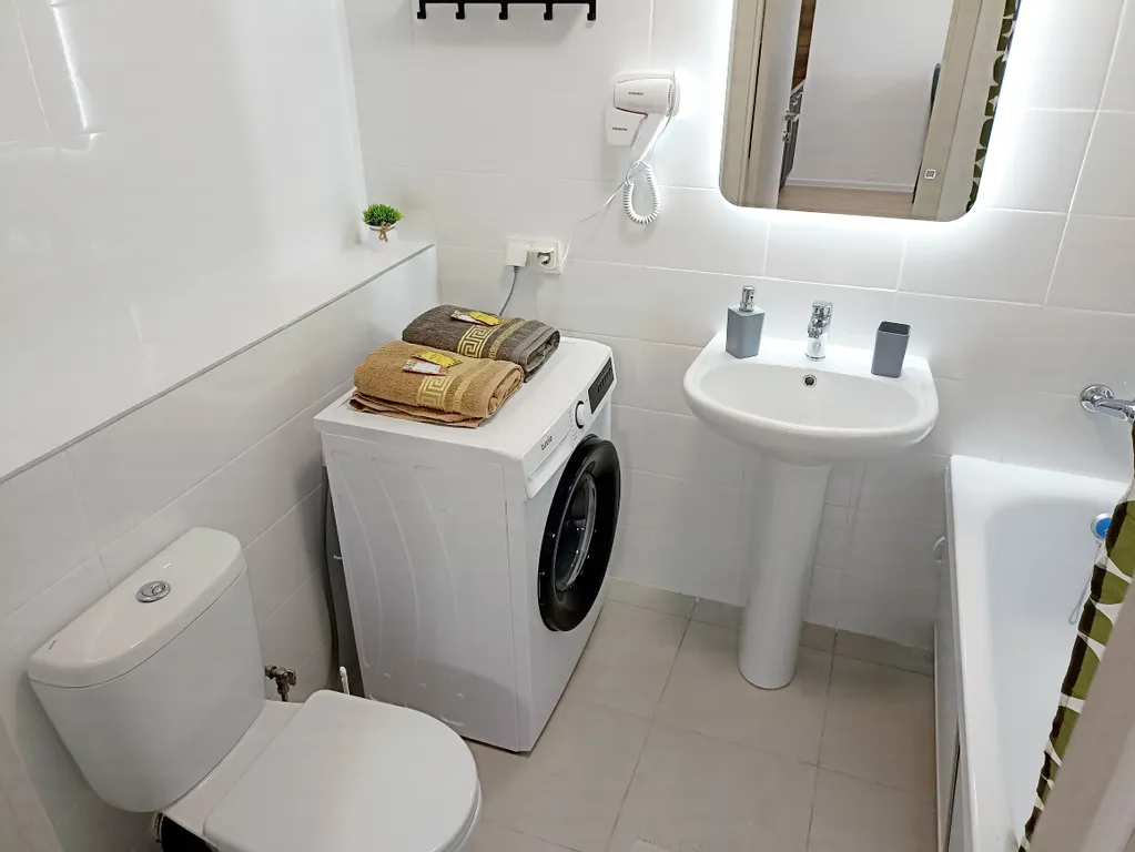 Новая современная квартира у МРНЦ имени Цыба и Росатом