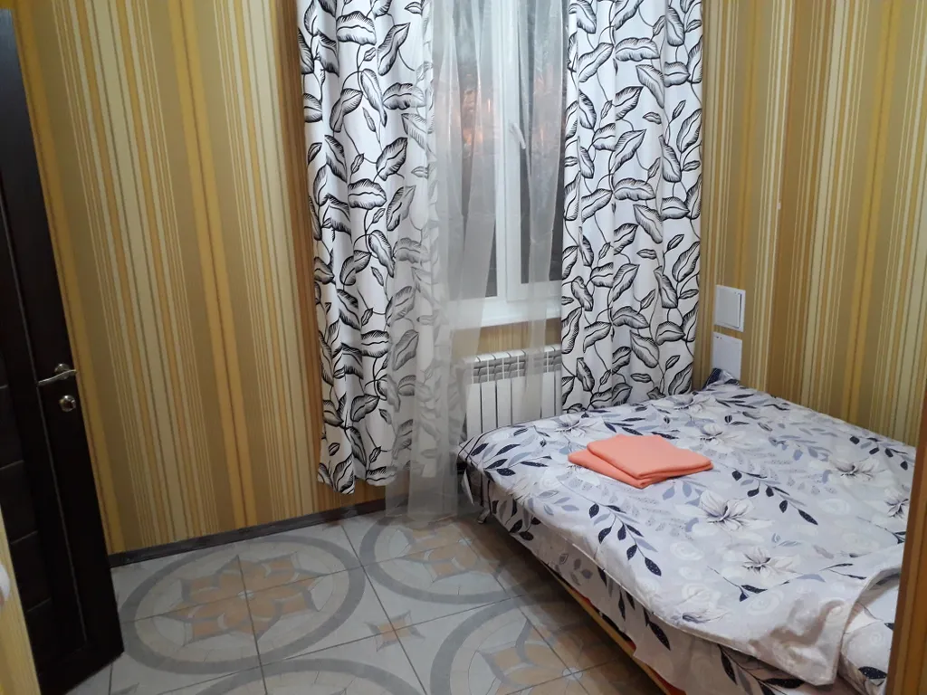 Эконом-вариант близко к центру города в 10 минутах пешком до площади Горького