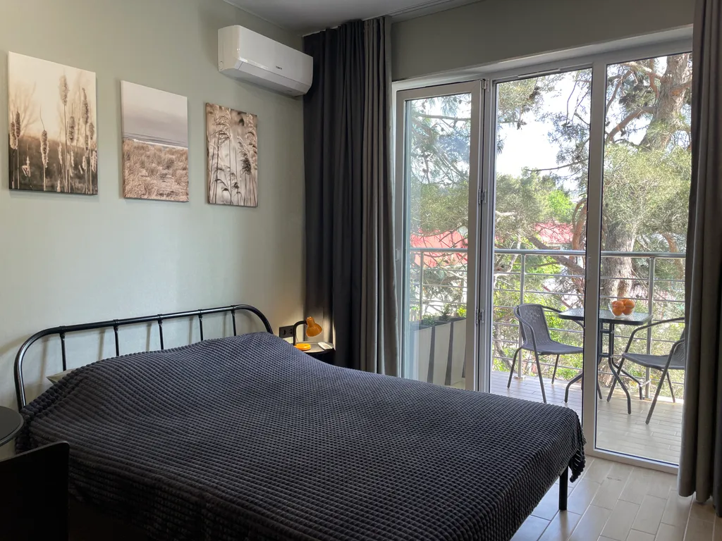 Квартира Квартира Стильная студия с балконом у моря — Геленджик