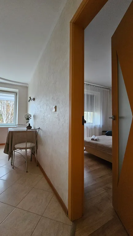 Тихая квартира в самом центре с видом на сквер