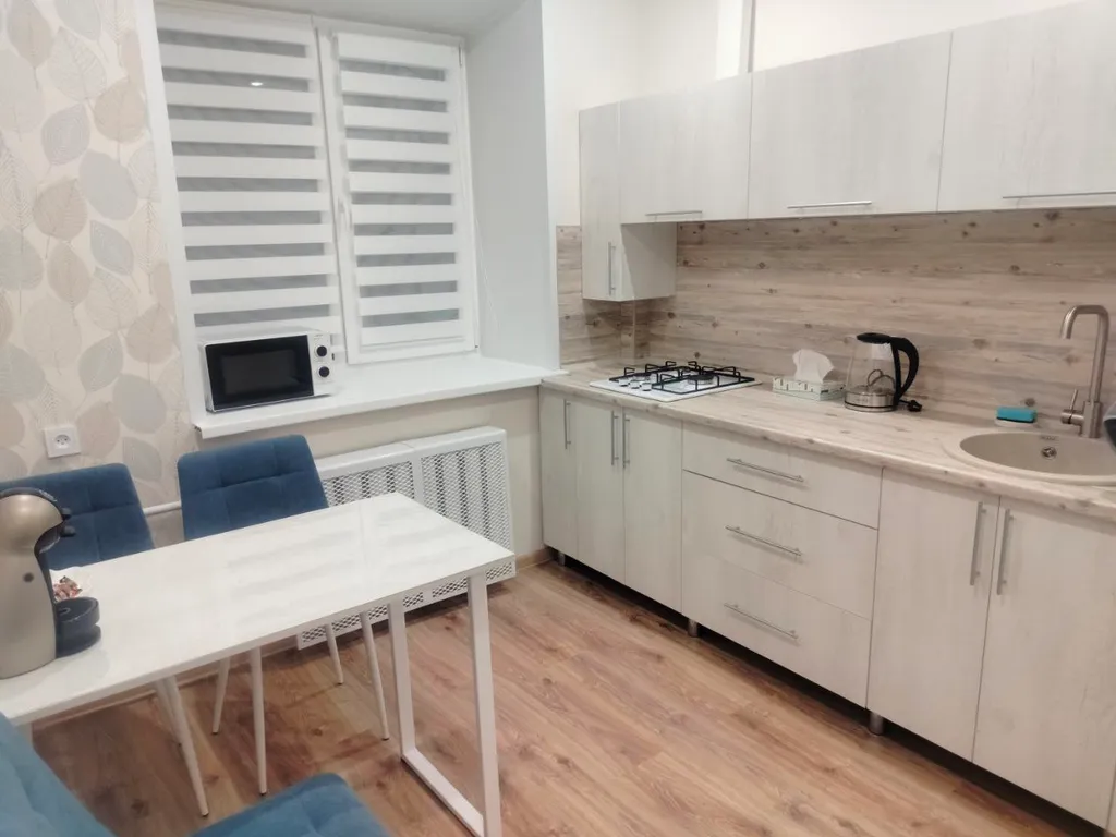 Квартира в центре с панорамными окнами и живописным видом