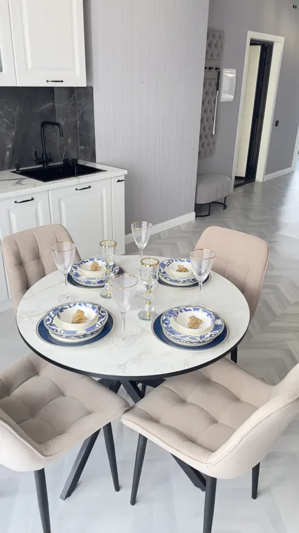 Квартира с красивым видом на море, 2 минуты до пляжа пешком