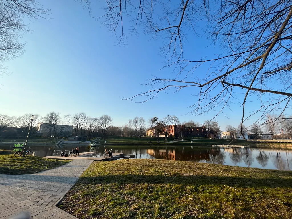 Квартира с видом на озеро