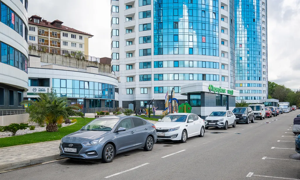 Квартира Квартира Для большой семьи, двухкомнатная, с видом на бассейн и море — Адлер