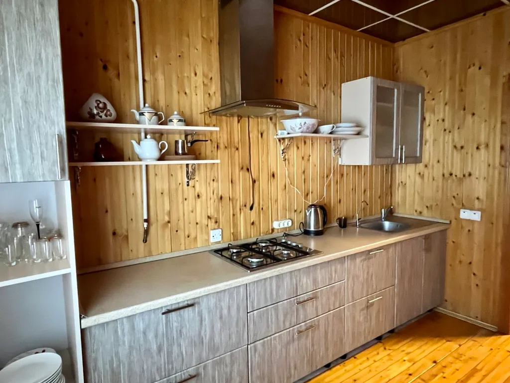 Уютный дом с камином