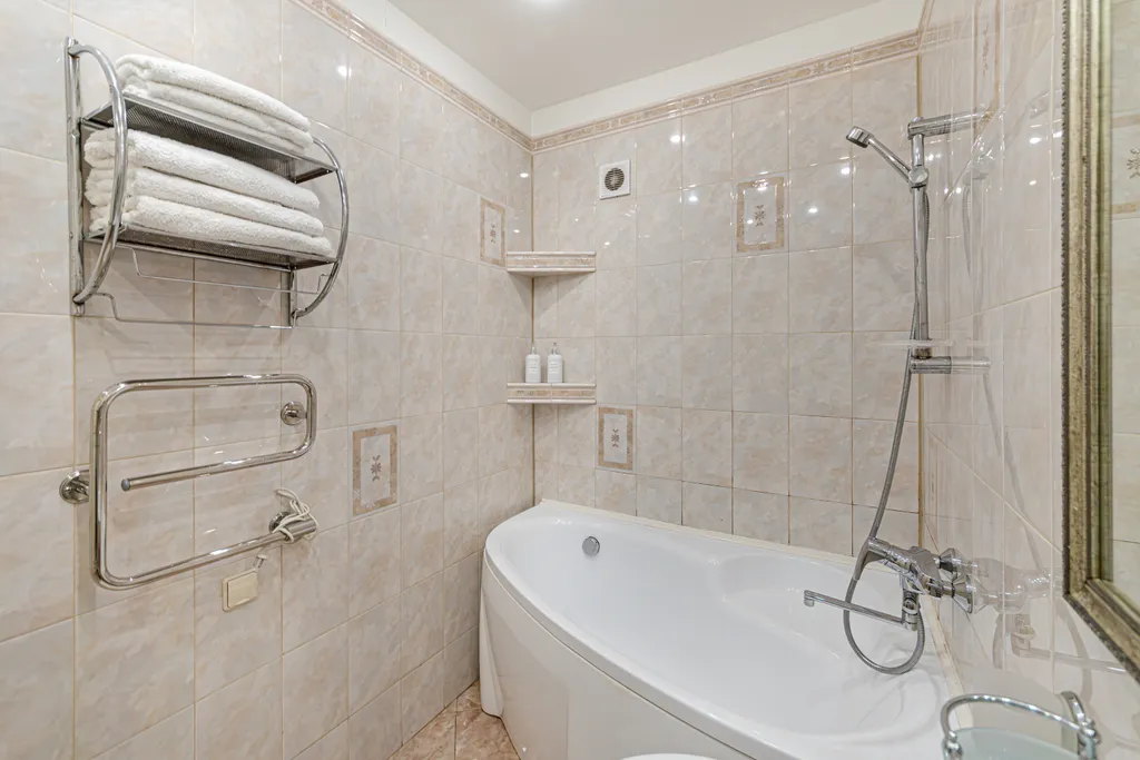 Квартира delux с 4 спальнями и парковкой у Эрмитажа