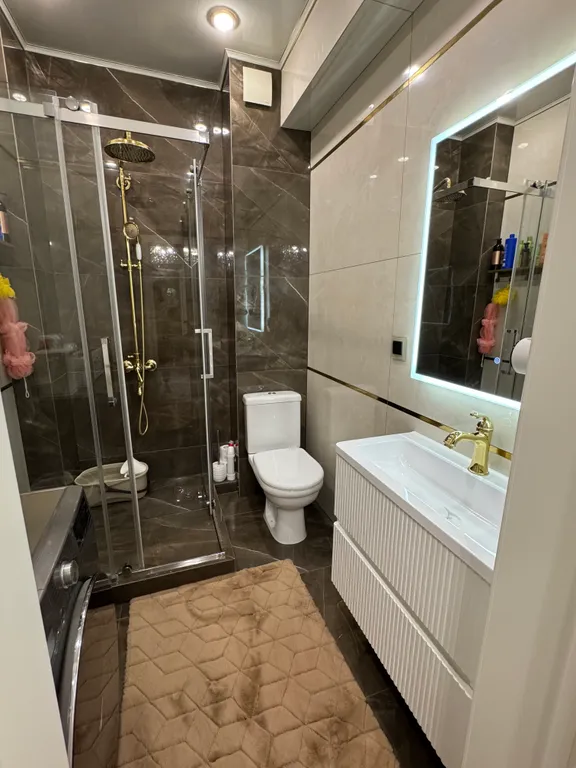 Квартира с дизайнерским ремонтом в центре города