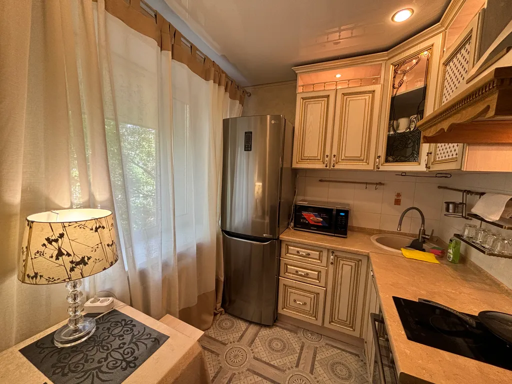 2-комнатная в доме Актера