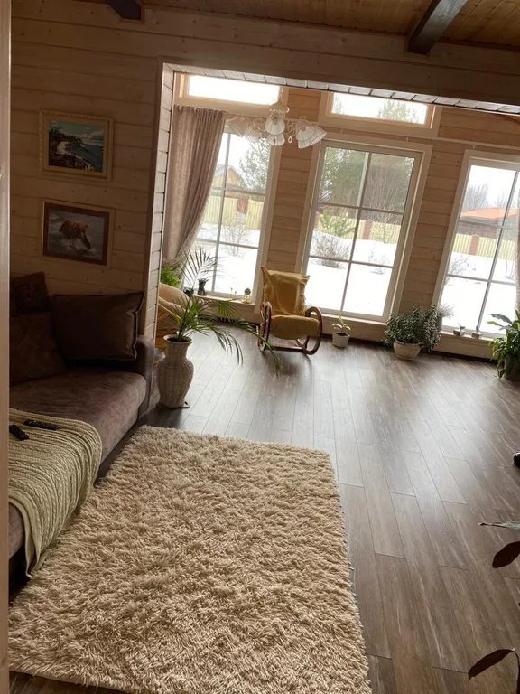 Уютный дом для семейного отдыха на берегу реки Шуя