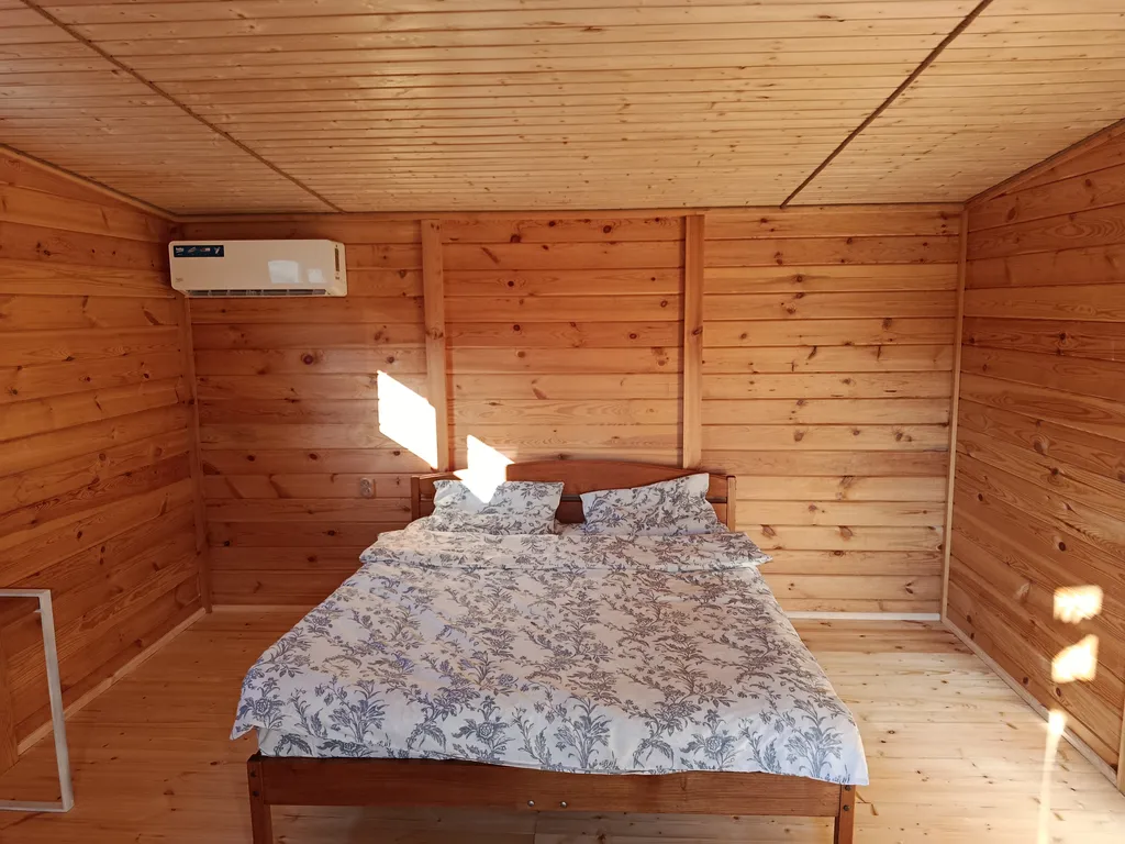 Уютный дом для посуточного проживания в Агудзере с частной территорией