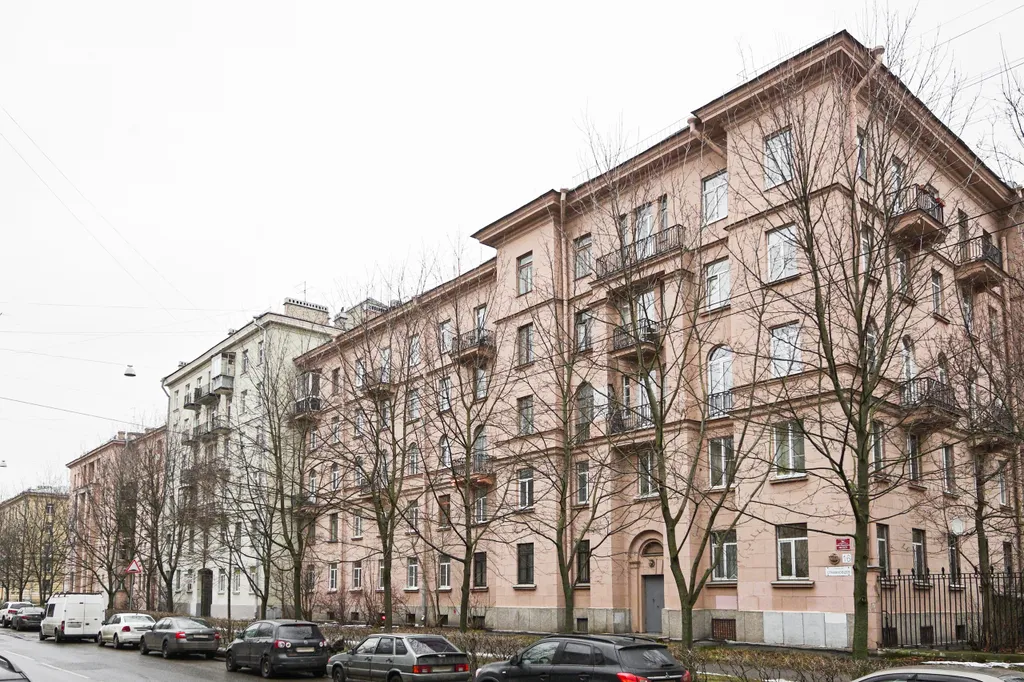2-комнатная квартира у моста Александра Невского