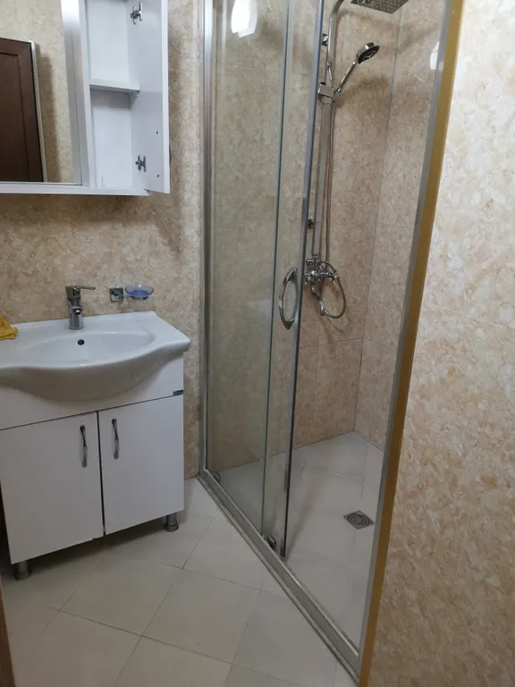 Квартира 2-комнатная Квартира — Батуми