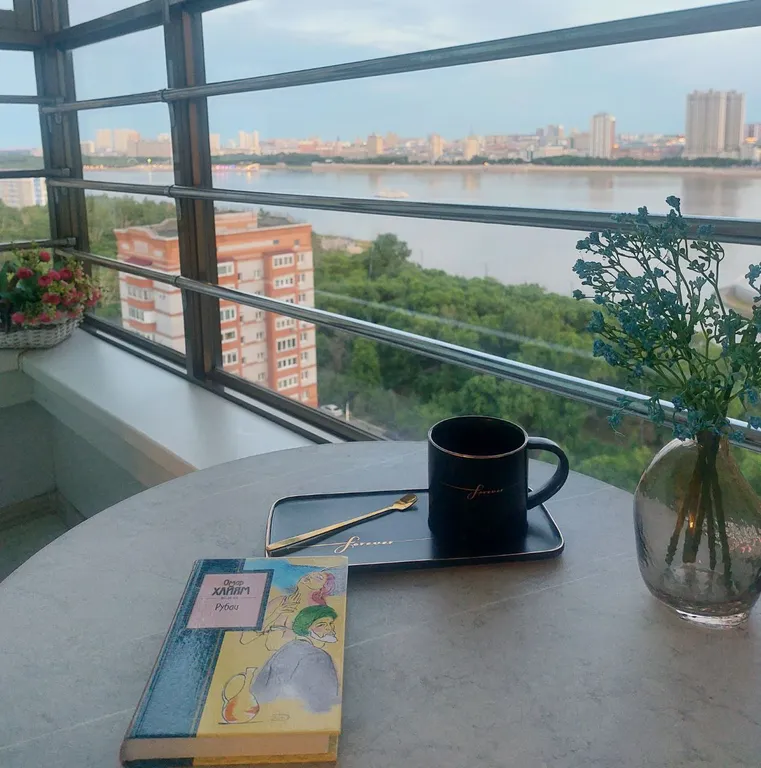 Уютная квартира с джакузи и с видом на Китай и реку Амур