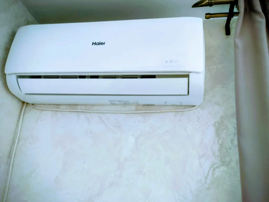 Уютная студия с красивым видом на лес