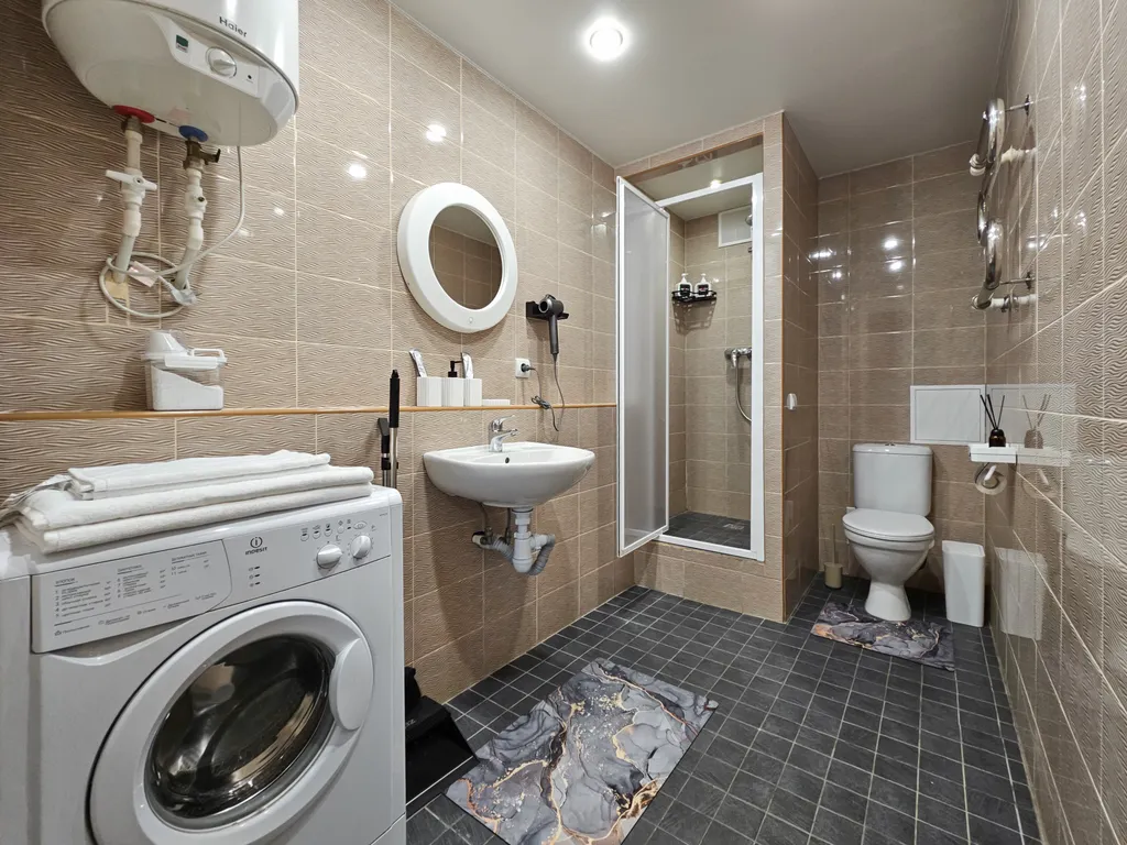 Просторная уютная студия в центре города